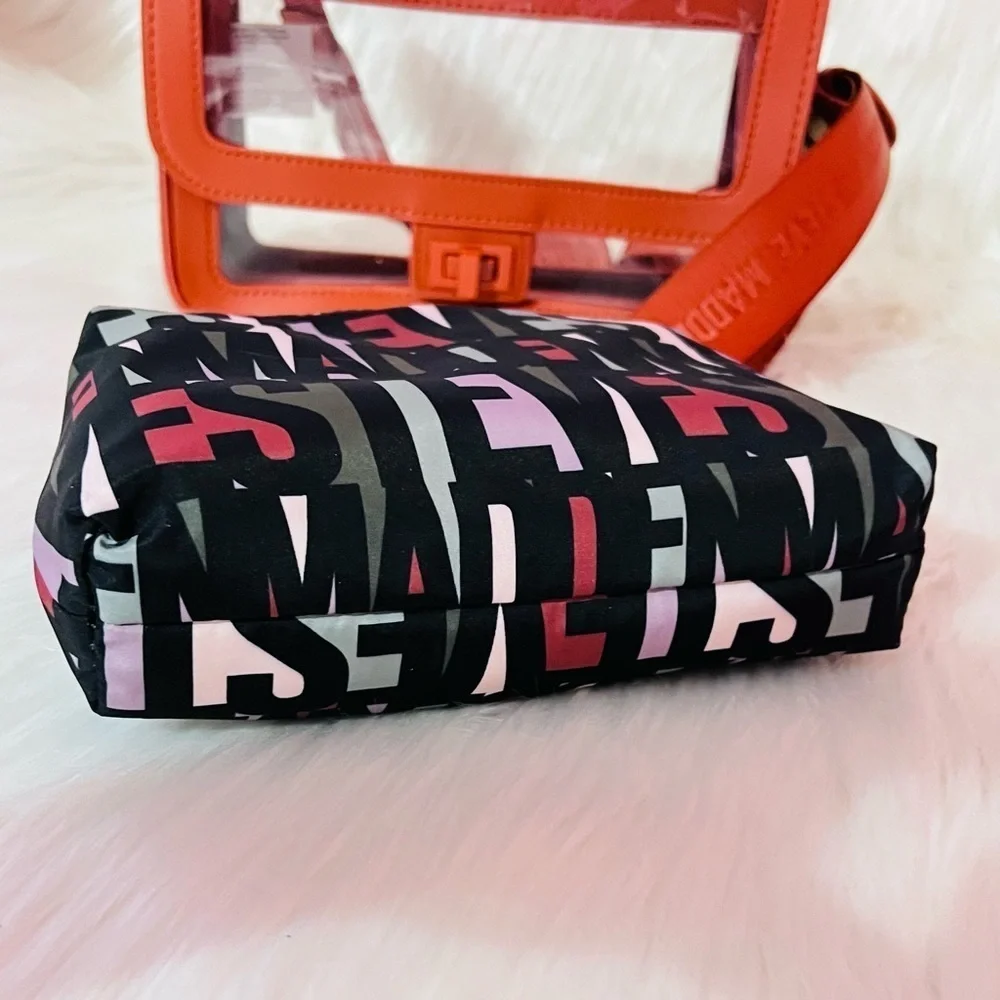 STEVE MADDEN  BALBERTA Crossbody Bag - Picture 6 of 6
